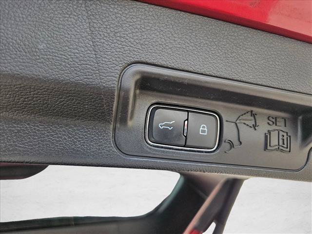 Used 2020 Ford Explorer XLT RWD image 8
