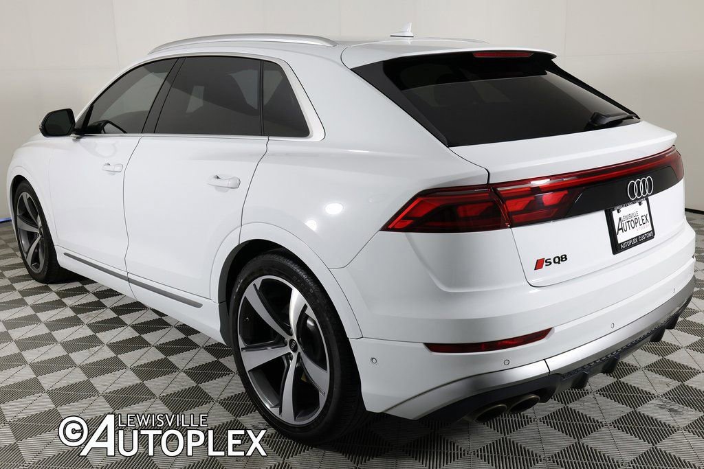 Used 2024 Audi SQ8 Prestige AWD/4WD image 7