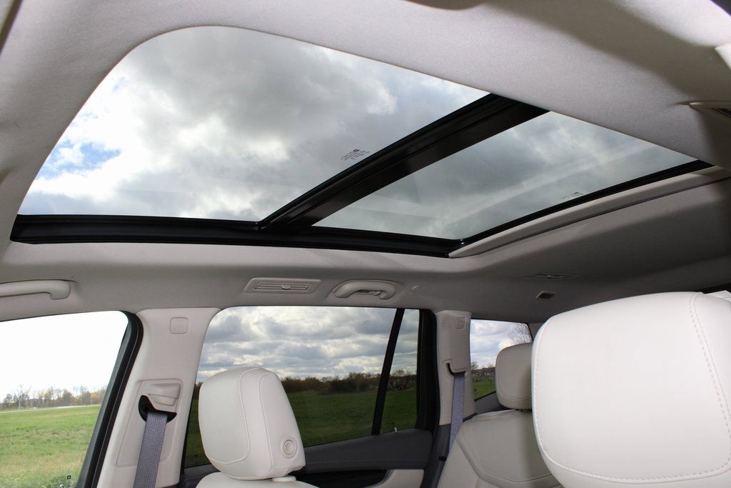 Used 2023 Cadillac XT6 Premium Luxury image 38