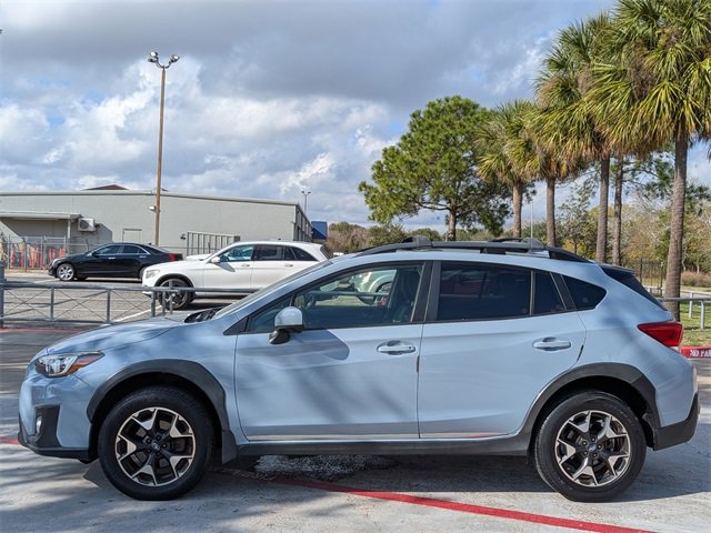 Used 2020 Subaru Crosstrek 2.0i Premium w/ Moonroof Package 2 image 8
