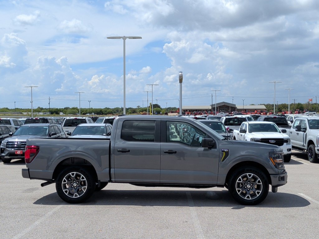 Used 2025 Ford F150 STX w/ Equipment Group 200A RWD image 9