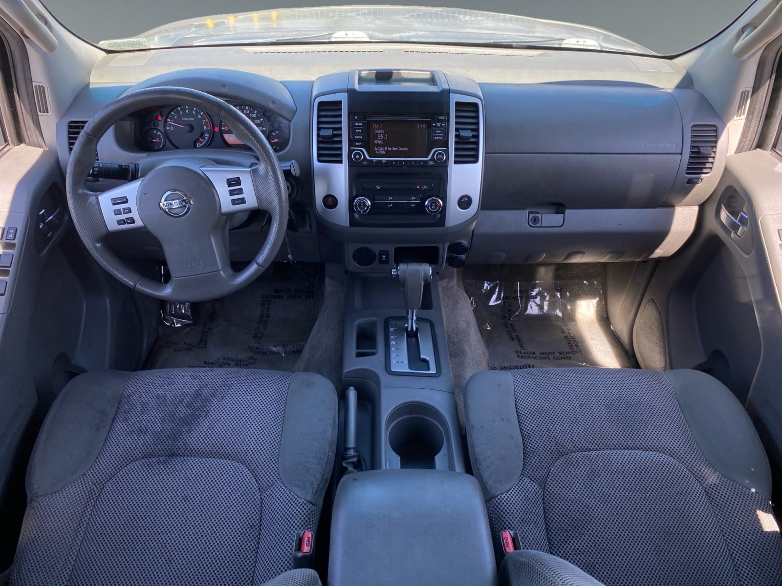 Used 2015 Nissan Frontier SV RWD image 10