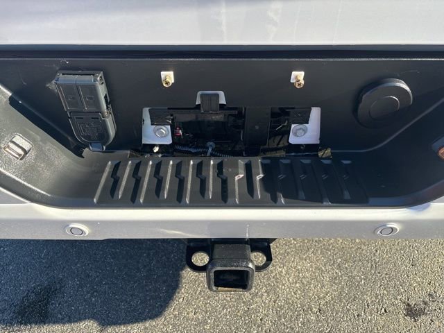 Used 2024 Chevrolet Silverado 1500 High Country image 6