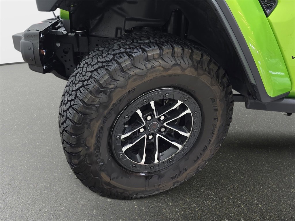 Used 2025 Jeep Wrangler Unlimited Rubicon image 34