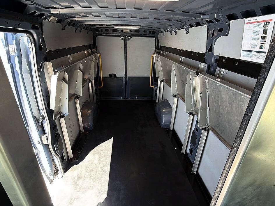 Used 2021 RAM ProMaster 3500 FWD image 12