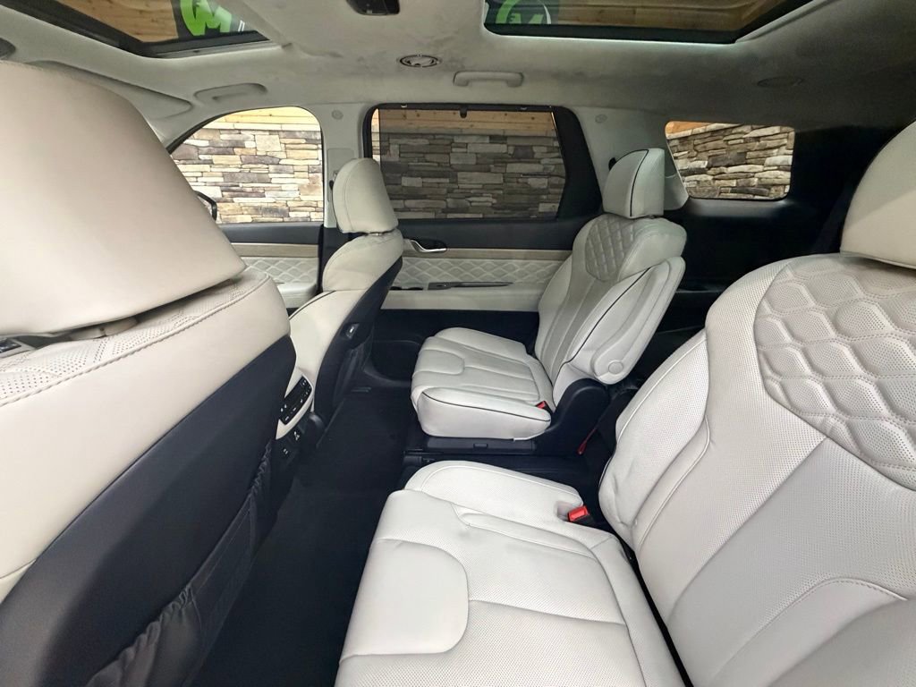 Used 2022 Hyundai Palisade Calligraphy image 27