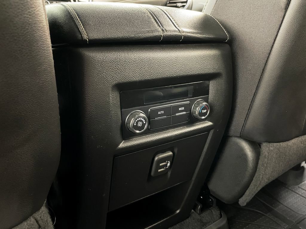 Certified 2023 Chevrolet Traverse LT w/ LPO, Floor Liner Package AWD/4WD image 46