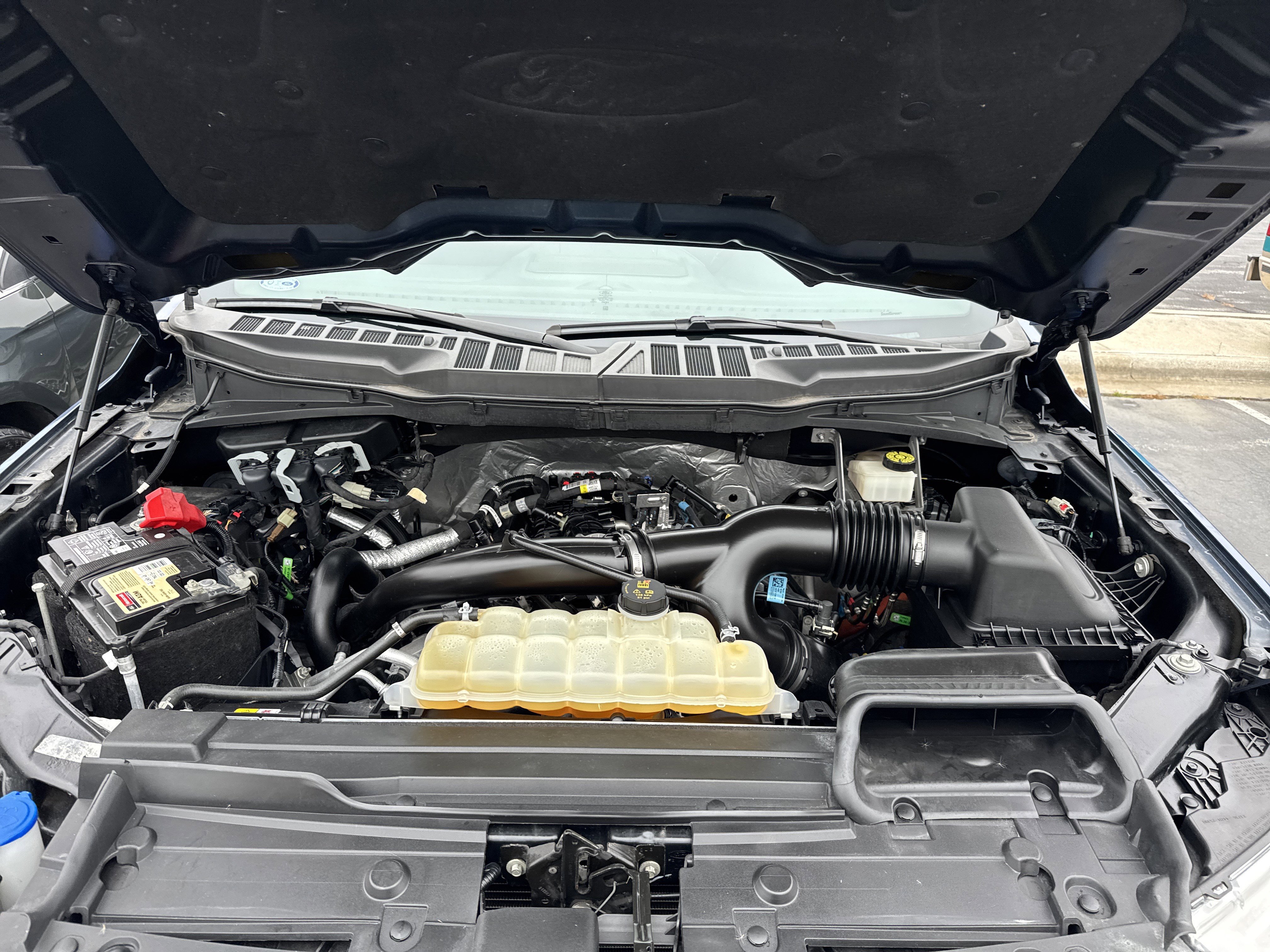 Used 2022 Ford F150 XLT w/ Equipment Group 302A High image 40