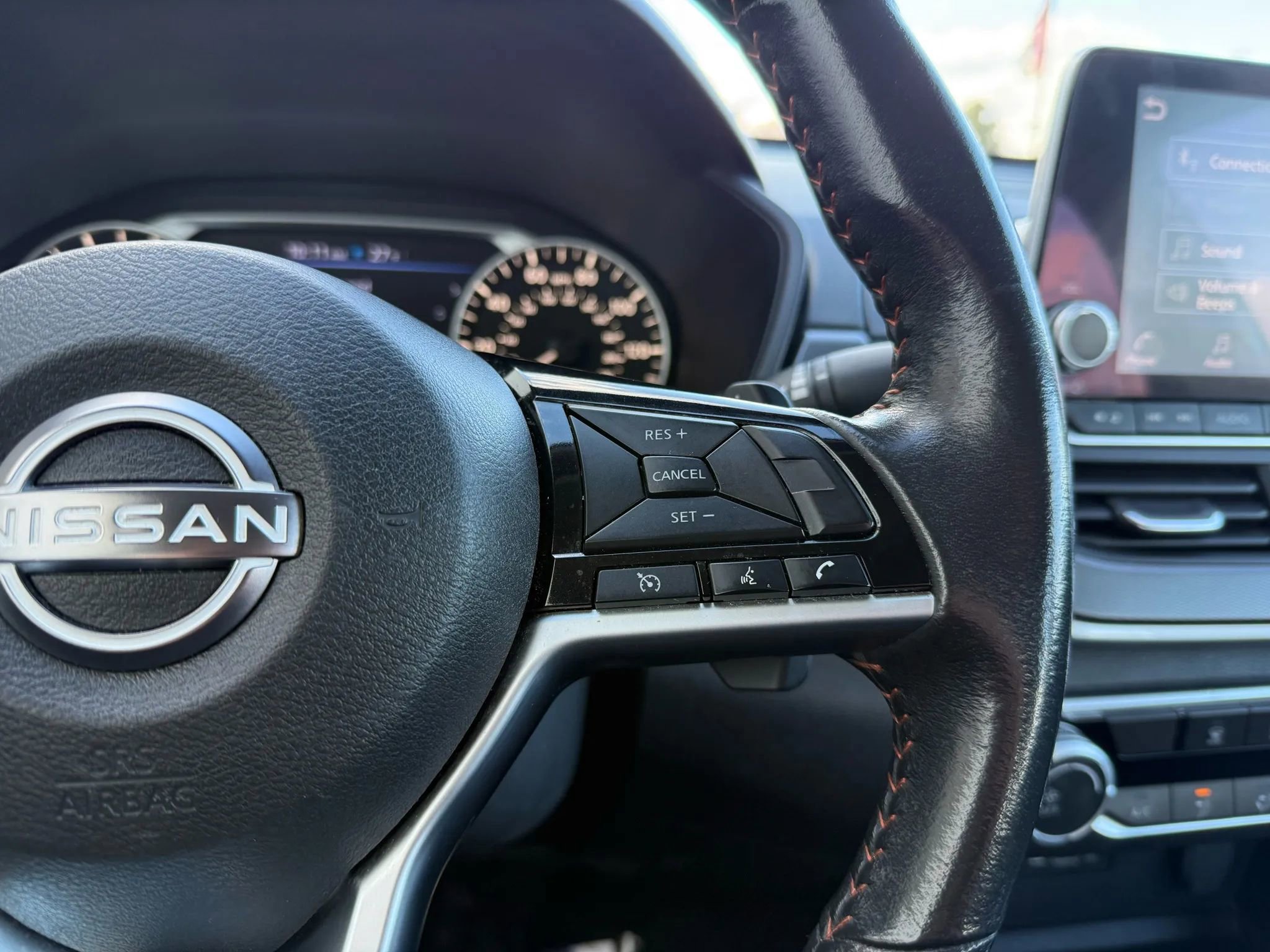 Used 2024 Nissan Altima 2.5 SR image 27