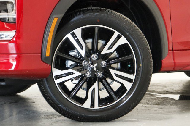 New 2026 Mitsubishi Eclipse Cross SEL AWD/4WD image 3