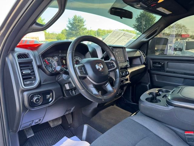 Used 2024 RAM 2500 Tradesman w/ Chrome Appearance Group AWD/4WD image 9