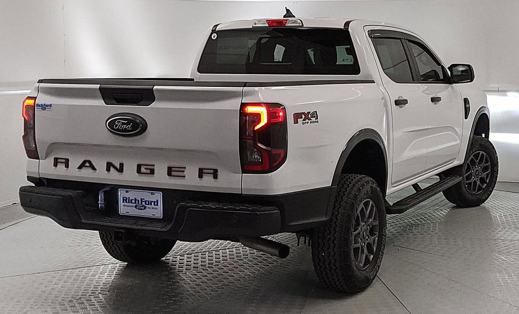 Used 2024 Ford Ranger XLT w/ FX4 Off-Road Package AWD/4WD image 3