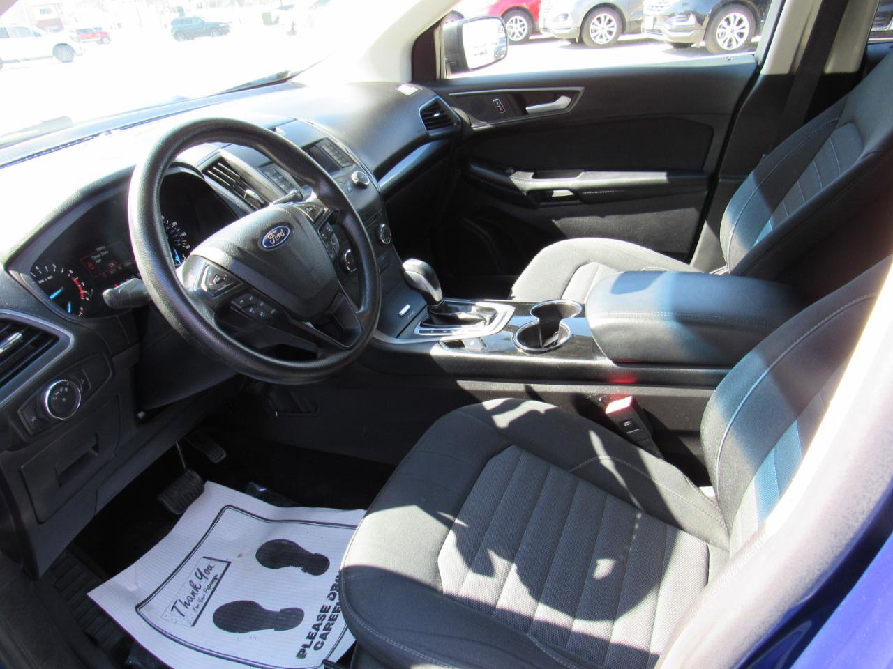 Used 2015 Ford Edge SE FWD image 8