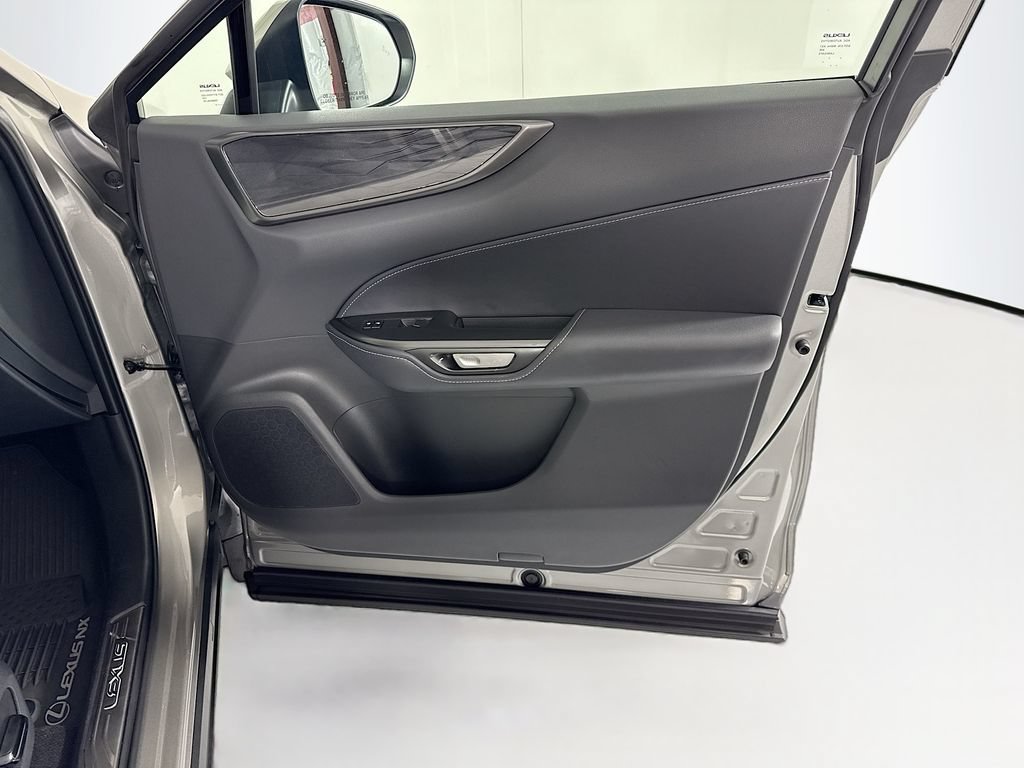 Certified 2026 Lexus NX 350 AWD w/ Accessory Package (2T) image 25