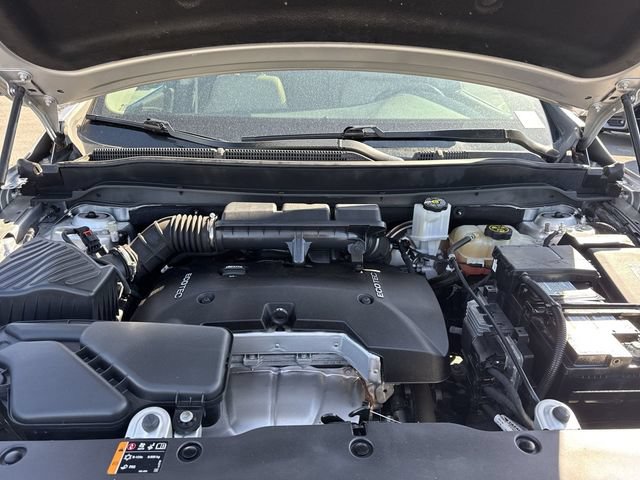 Used 2017 Buick Envision Essence FWD image 23