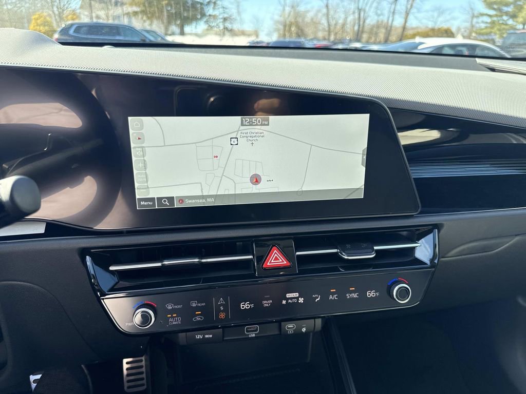 New 2026 Kia Niro SX Touring image 9