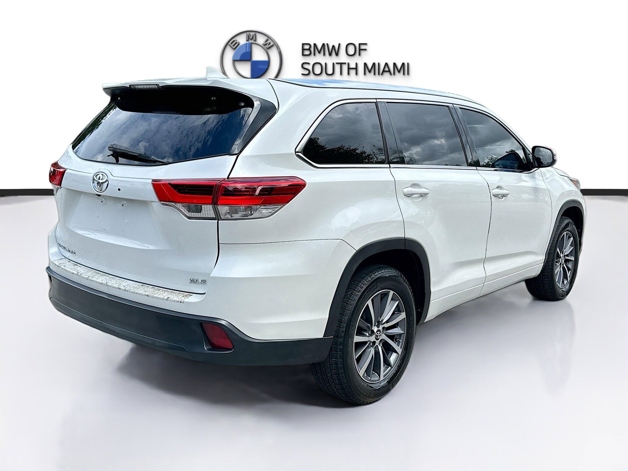 Used 2018 Toyota Highlander XLE image 7