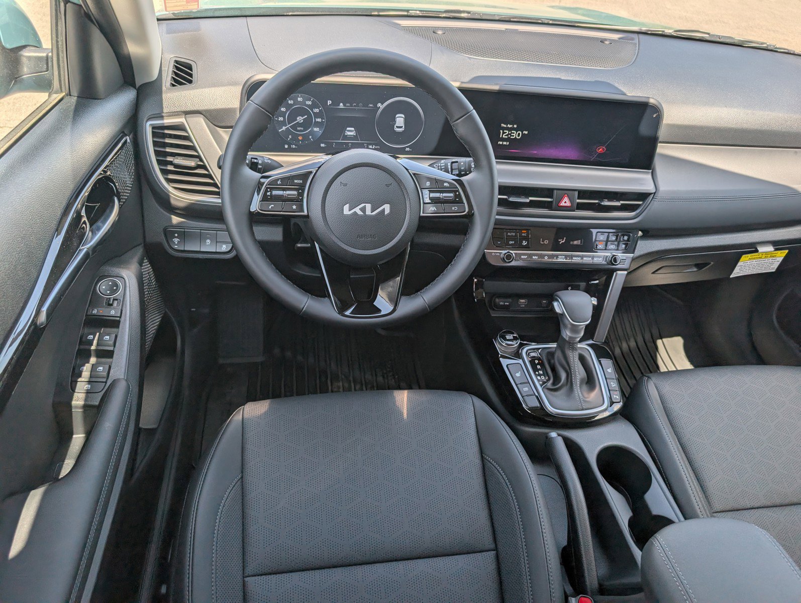 New 2026 Kia Seltos EX FWD image 5
