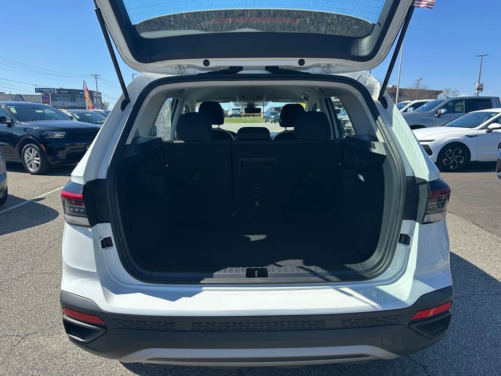 Used 2025 Volkswagen Taos S AWD/4WD image 12