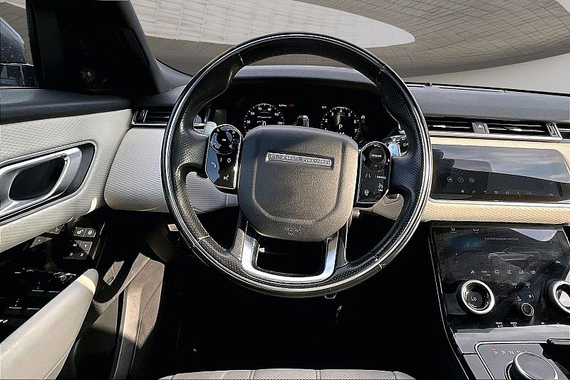 Used 2020 Land Rover Range Rover Velar R-Dynamic S AWD/4WD image 4