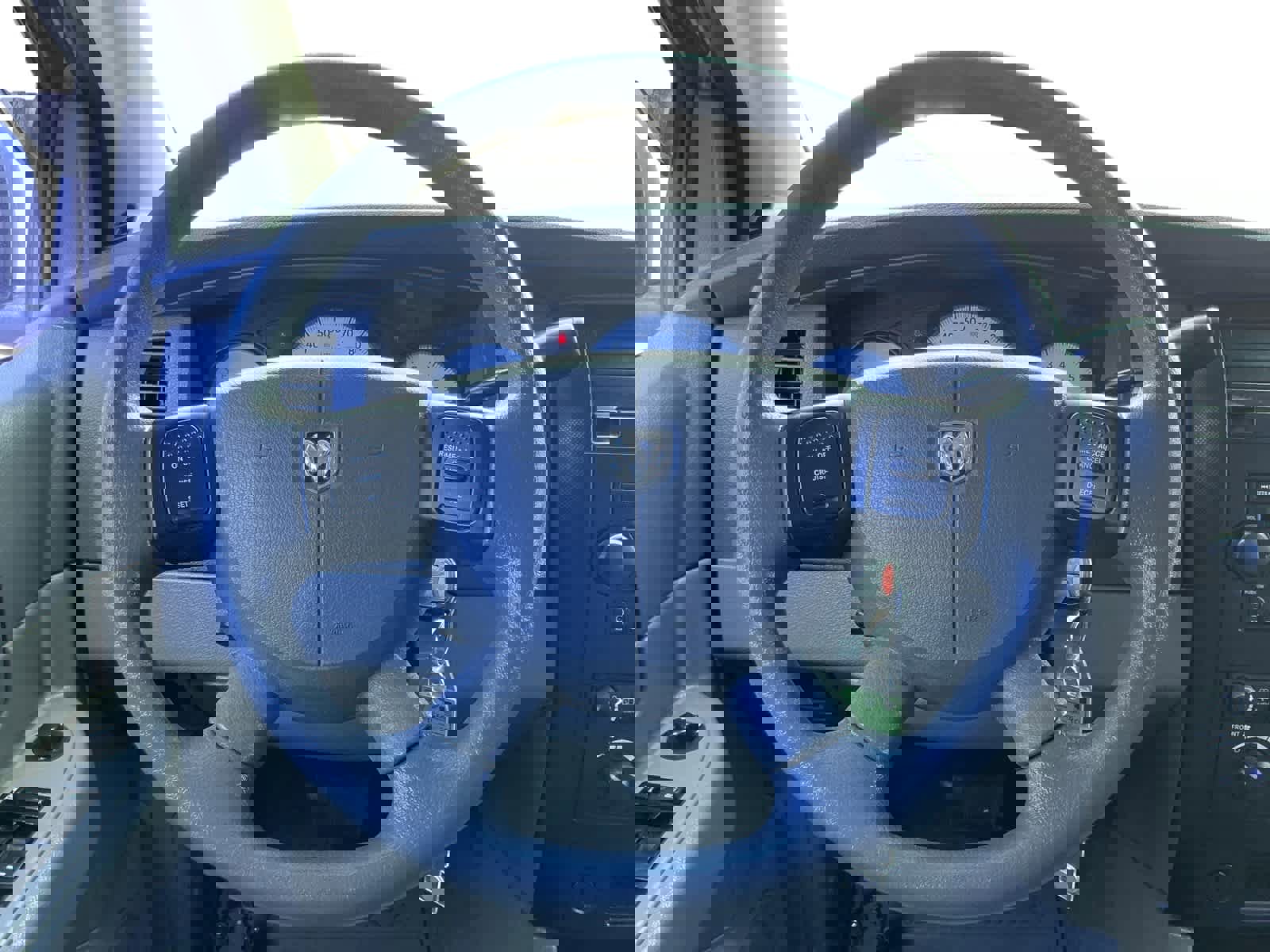 Used 2006 Dodge Durango SXT image 12