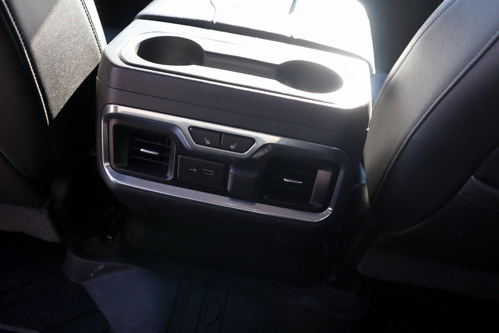 Used 2019 Chevrolet Silverado 1500 LTZ w/ LTZ Texas Edition image 22