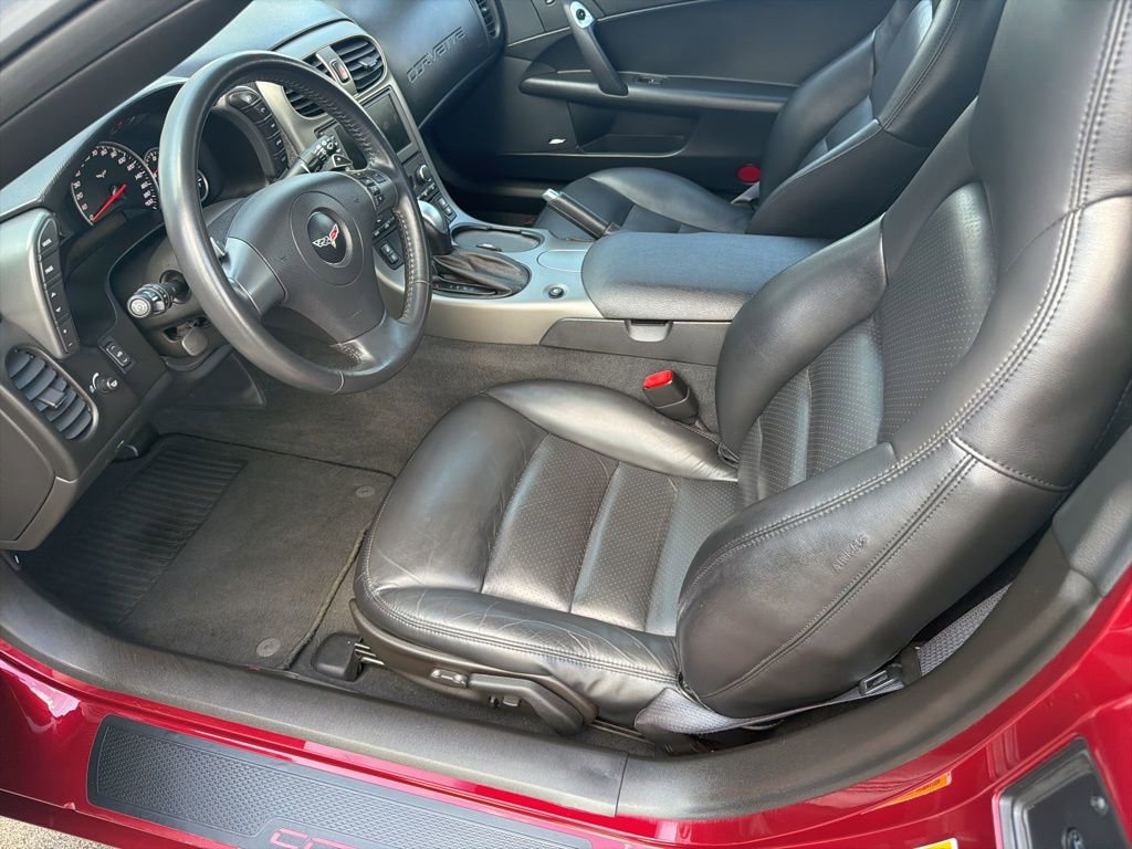 Used 2007 Chevrolet Corvette Convertible w/ Preferred Equipment Group RWD image 10