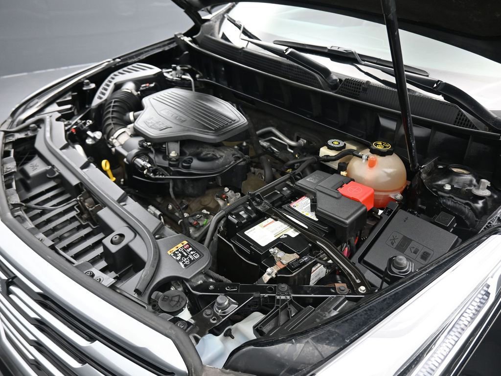 Used 2017 Cadillac XT5 Luxury w/ LPO, Wheel Lock Package image 49