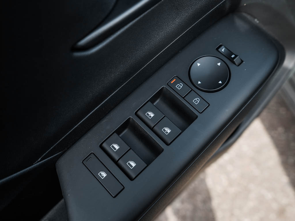 New 2026 Hyundai Kona SEL Sport AWD/4WD image 16