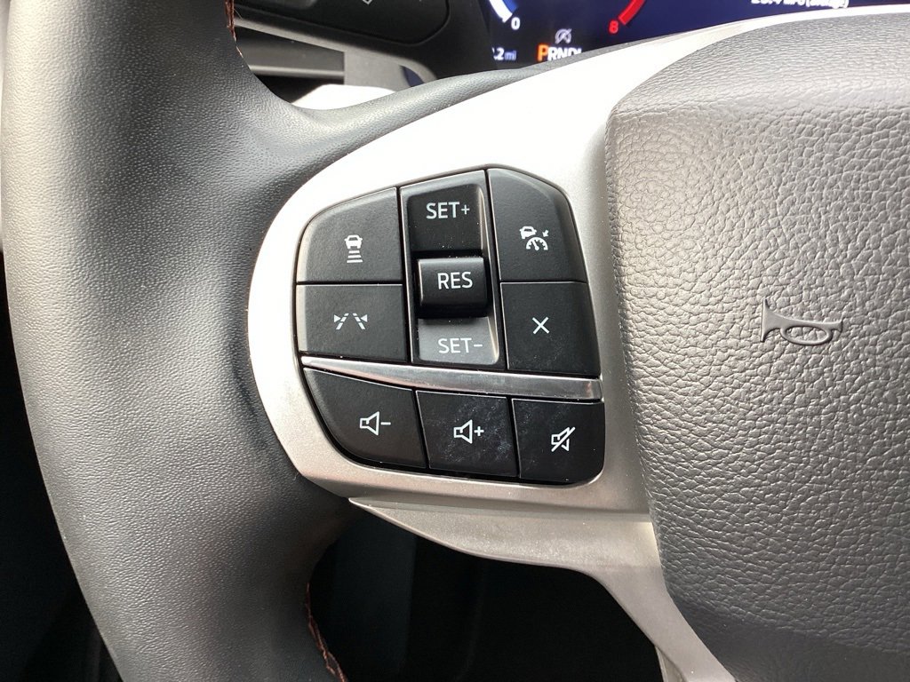 Used 2025 Ford Explorer Active w/ Active Comfort Package image 49