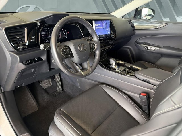 Certified 2025 Lexus NX 250 FWD w/ Towing Package (2000 Lbs) image 10
