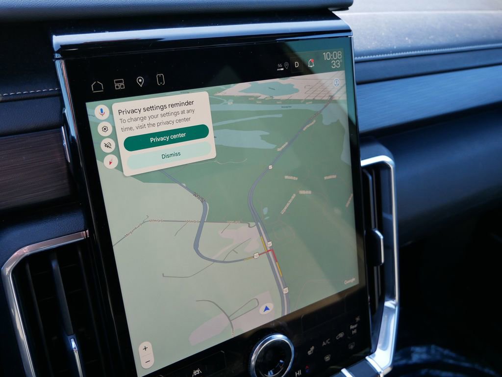 Used 2025 GMC Acadia Elevation image 18