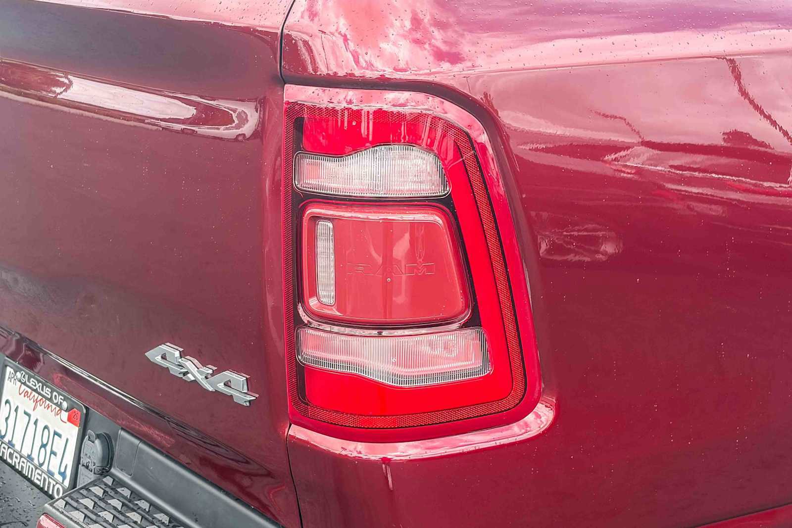 Used 2024 RAM 1500 Laramie image 8