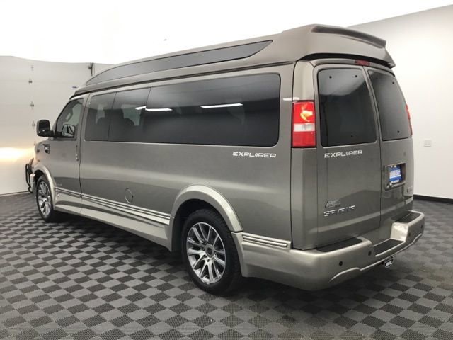 Used 2019 GMC Savana 2500 Extended w/ Enhanced Convenience Package image 12
