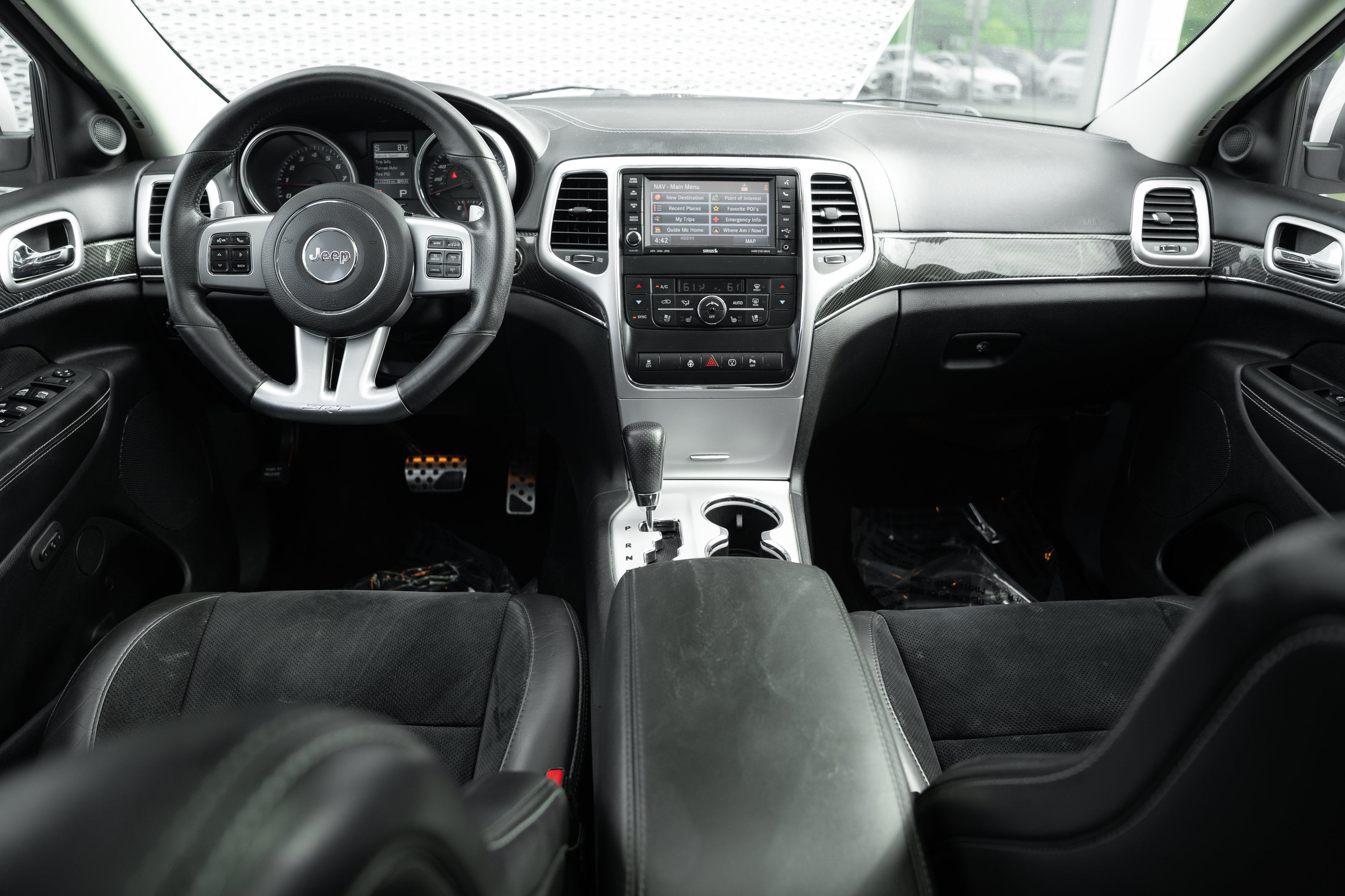 Used 2013 Jeep Grand Cherokee SRT8 AWD/4WD image 7