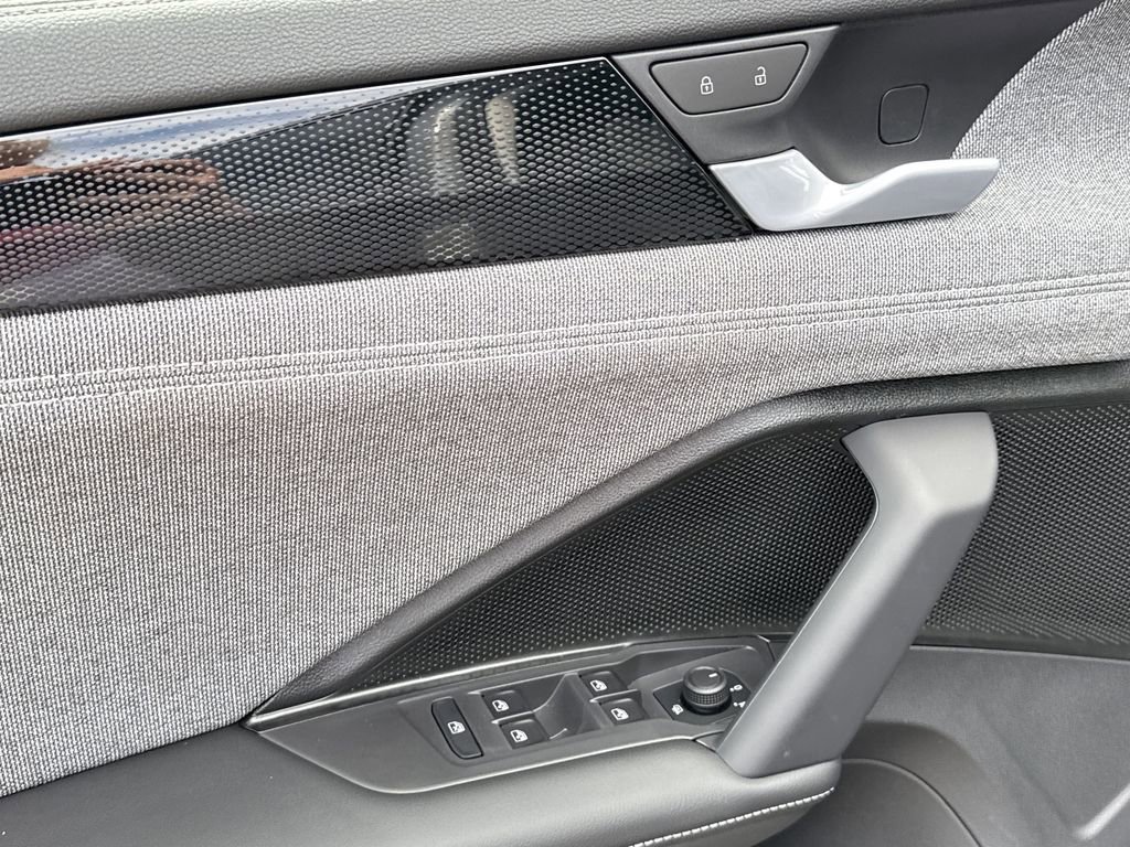 New 2025 Volkswagen Tiguan S image 25