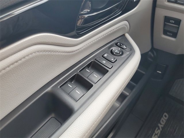 Used 2023 Honda Odyssey Touring image 30