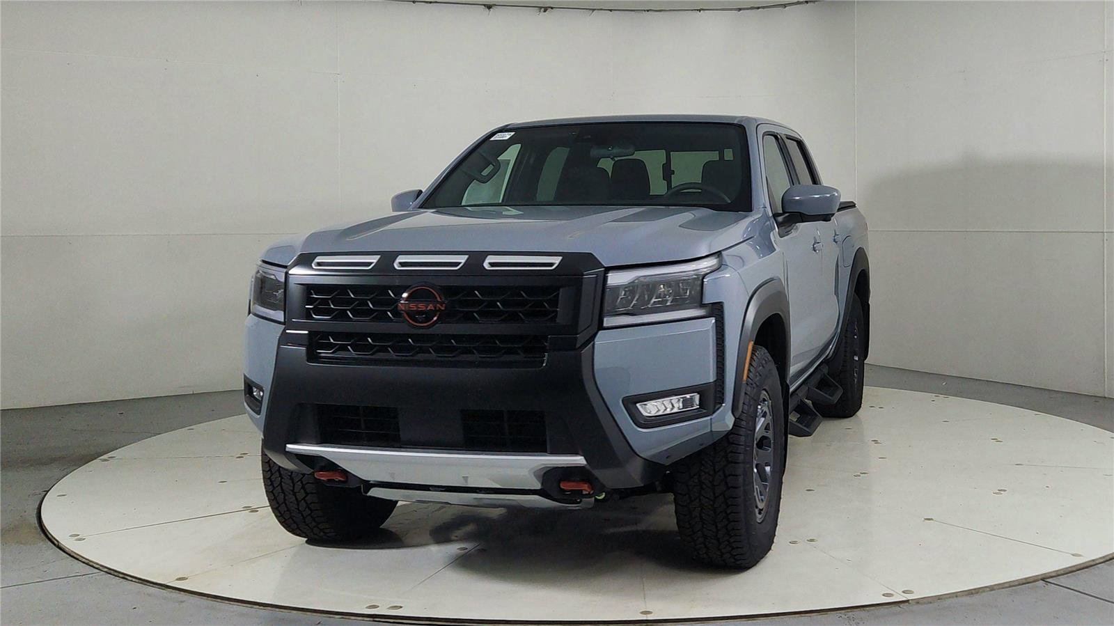 New 2026 Nissan Frontier PRO-4X w/ Pro-4x Convenience Package image 2