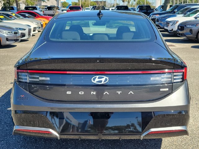 Used 2025 Hyundai Sonata SEL AWD/4WD image 9
