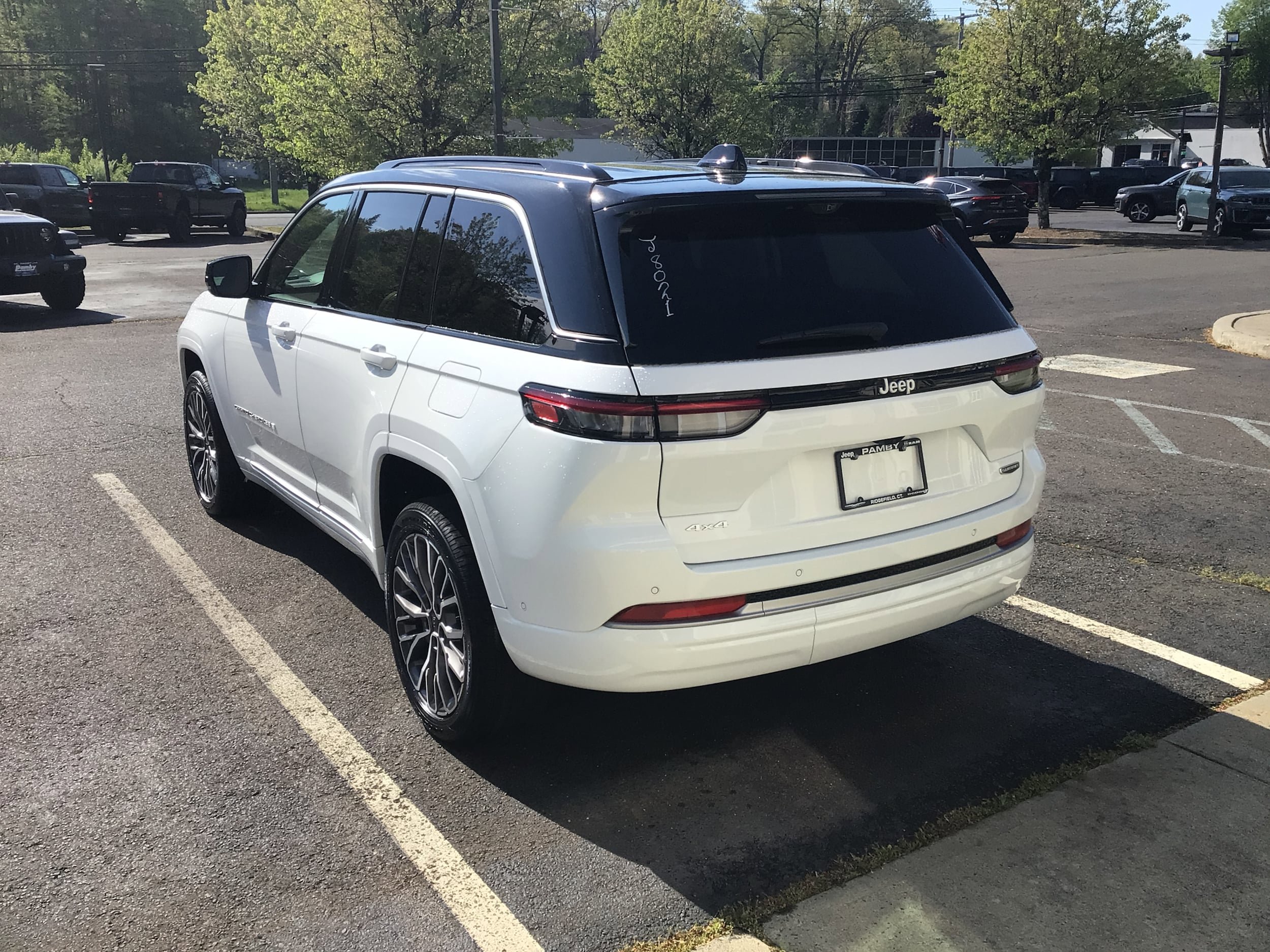 New 2026 Jeep Grand Cherokee Summit AWD/4WD image 5