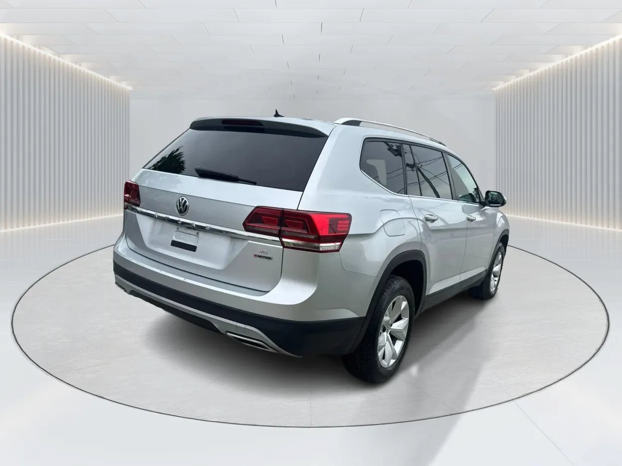 Used 2018 Volkswagen Atlas Launch Edition AWD/4WD image 4
