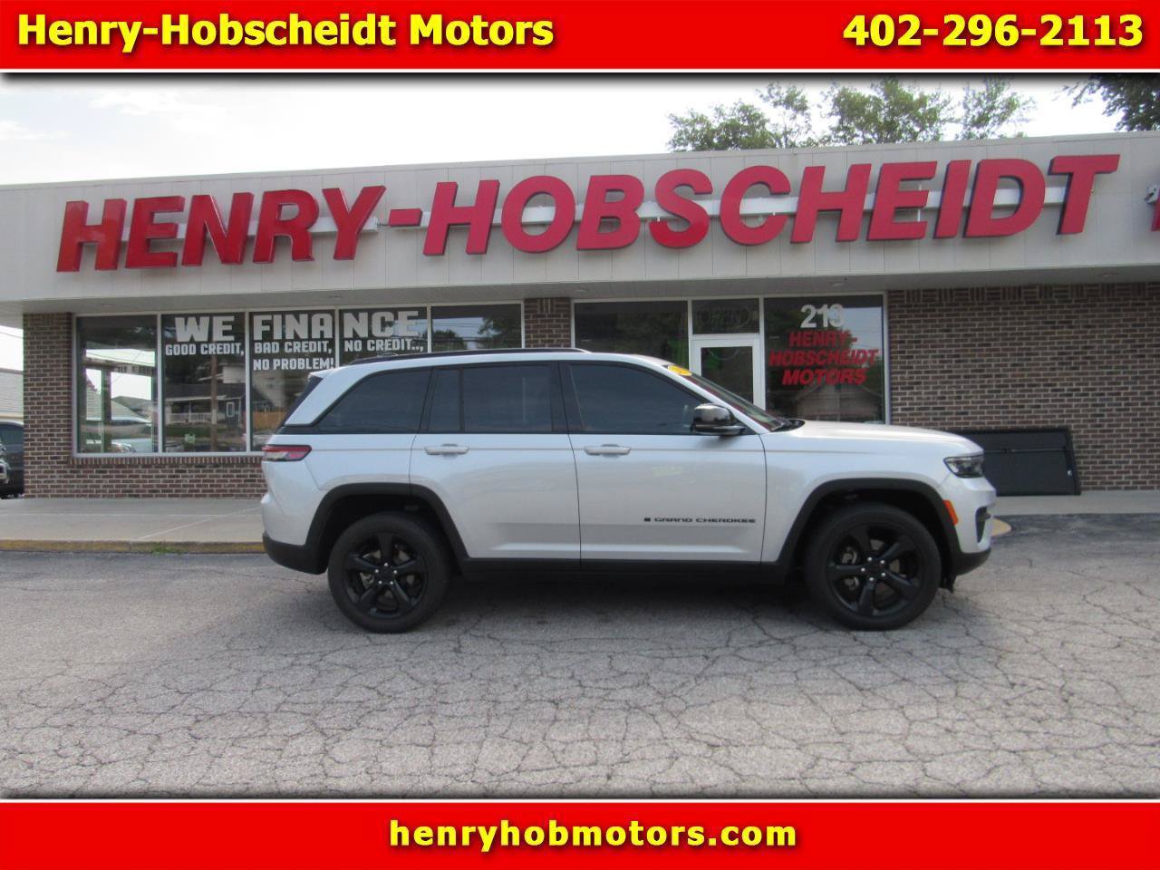 Used 2023 Jeep Grand Cherokee Altitude