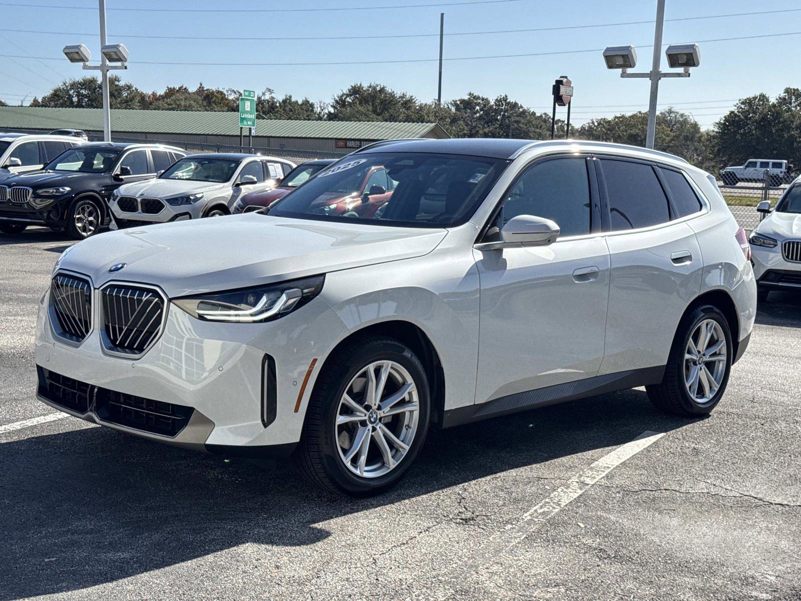 Certified 2025 BMW X3 xDrive30i w/ Premium Package image 8