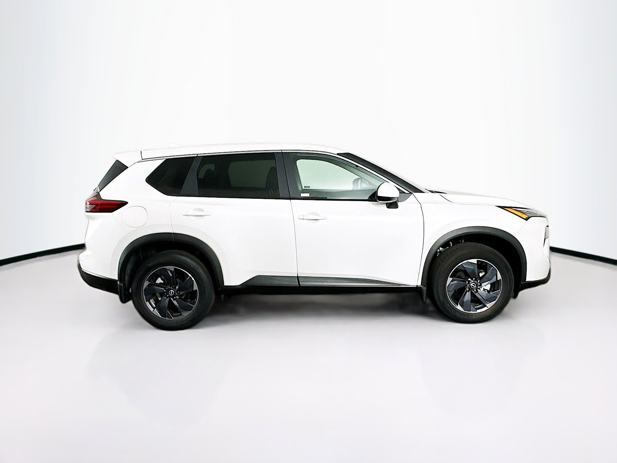 Used 2026 Nissan Rogue SV FWD image 10