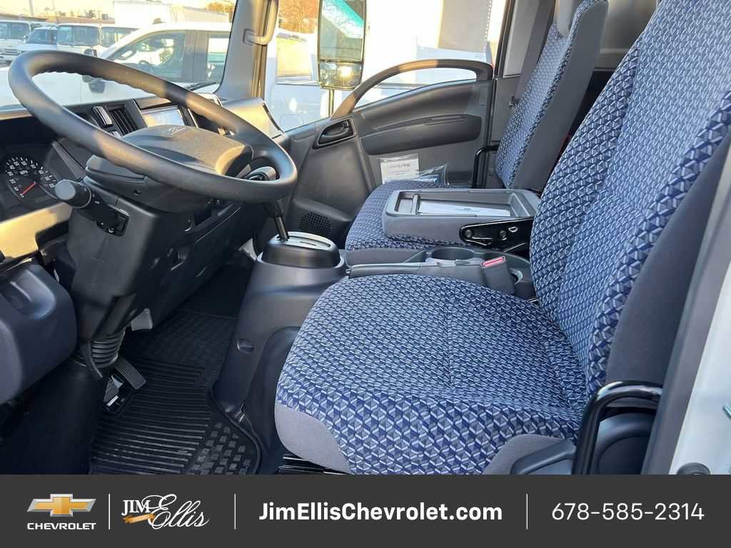 New 2025 Chevrolet Low Cab Forward RWD image 7