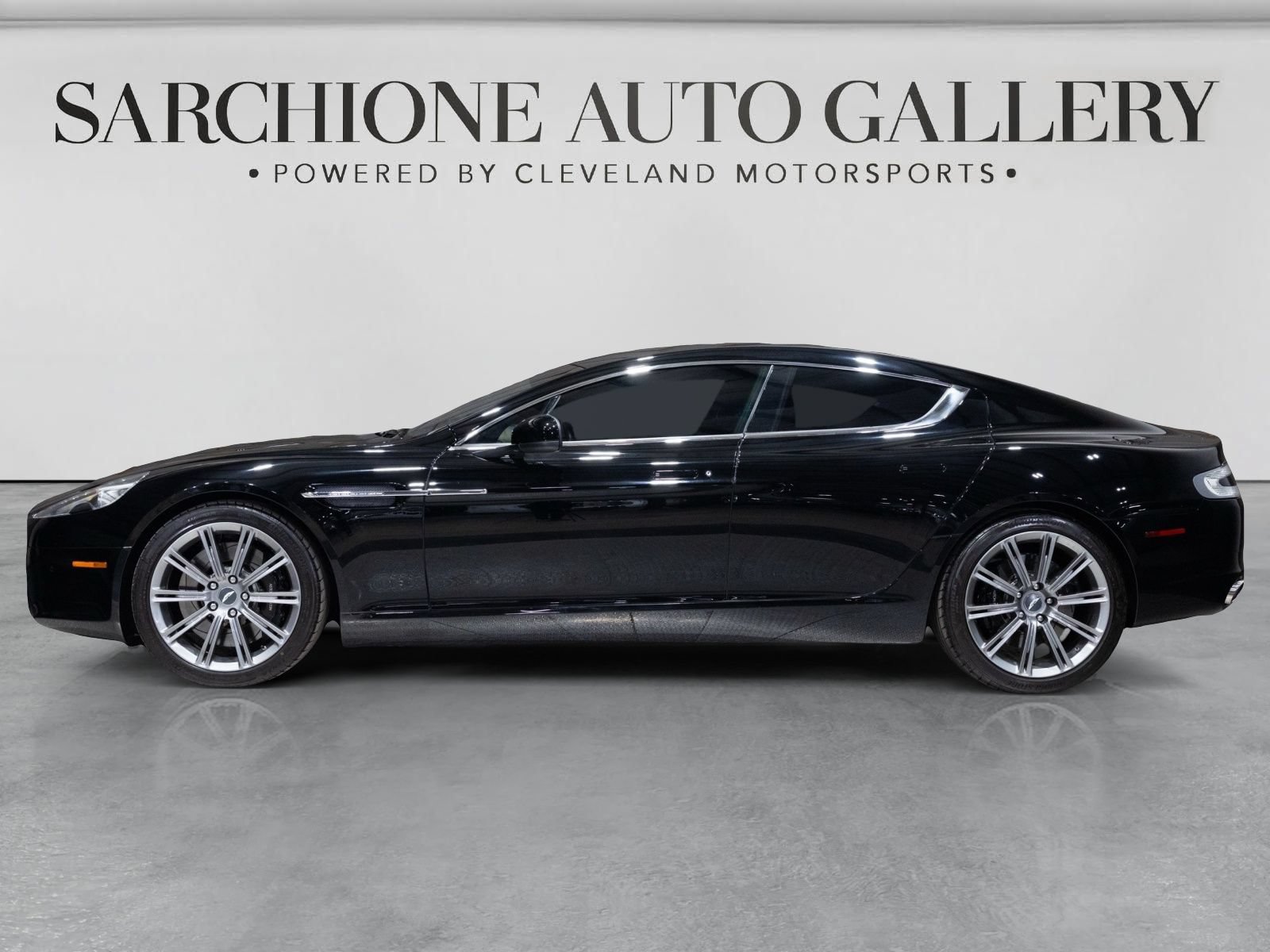 Used 2011 Aston Martin Rapide RWD image 3