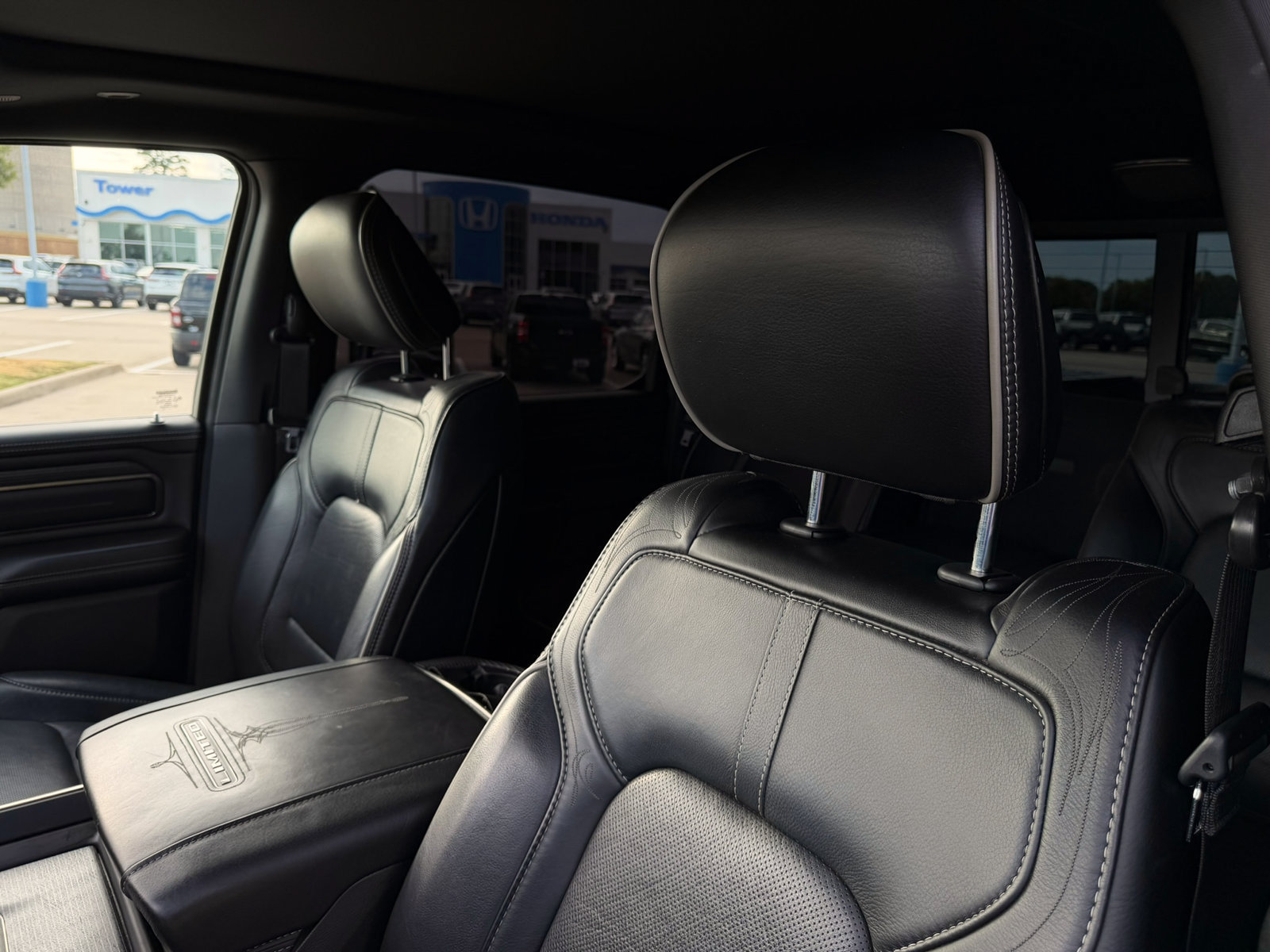 Used 2021 RAM 1500 Limited w/ Night Edition AWD/4WD image 15