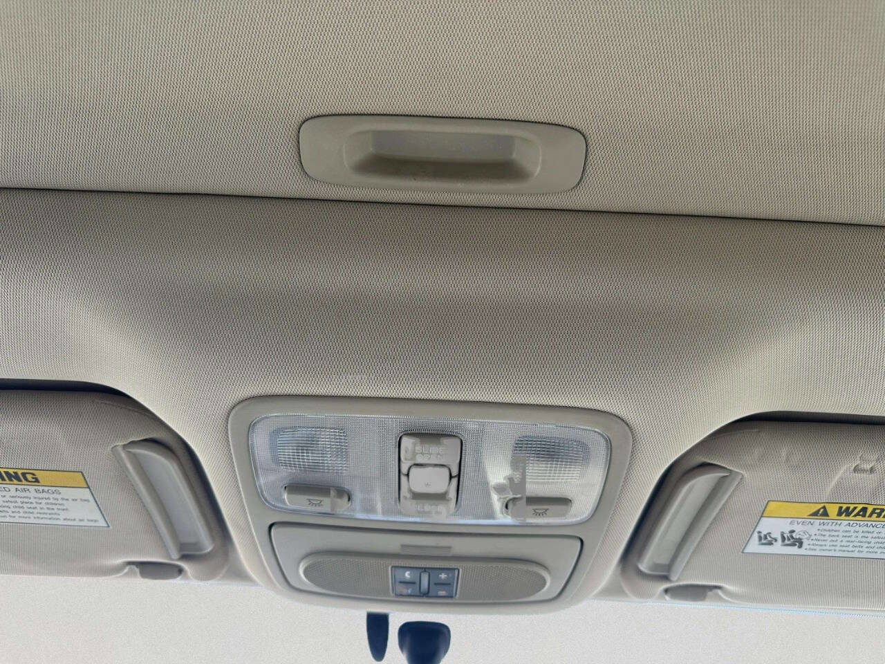 Used 2009 Hyundai Tucson Limited image 16