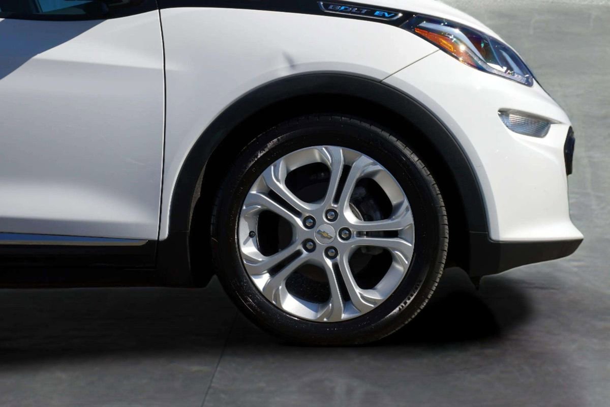 Used 2019 Chevrolet Bolt LT image 9