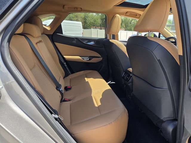 Used 2025 Lexus NX 250 FWD w/ Accessory Package (2T) image 18